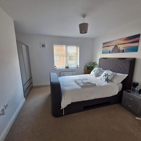 Modern Double Room With En-Suite, Parking & Fast Wifi - Close To Beach Сендгейт Екстер'єр фото